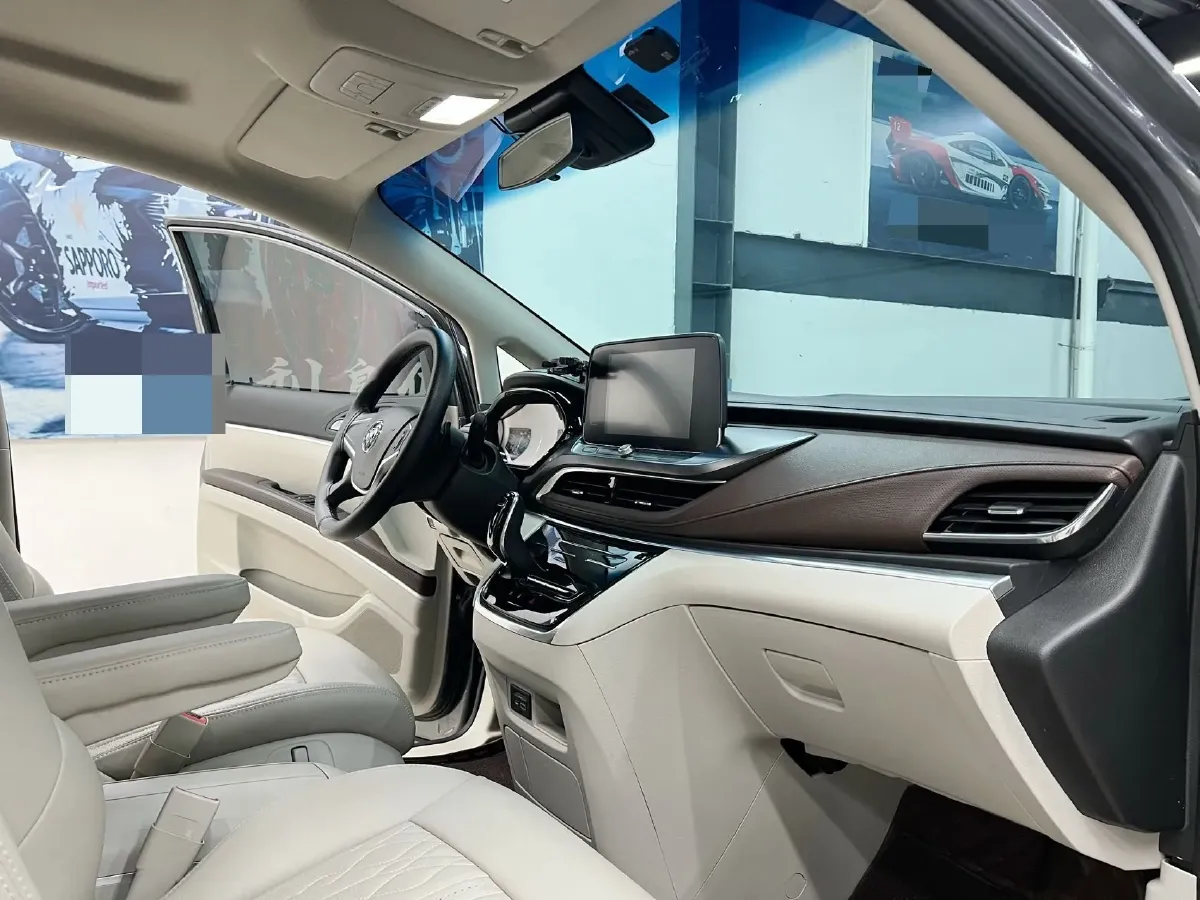 2022 Buick GL8 2.0T 237HP L4 9AT,autocango,china used car exporter,china ev exporter,chinese used car exporter,chinese used ev exporter