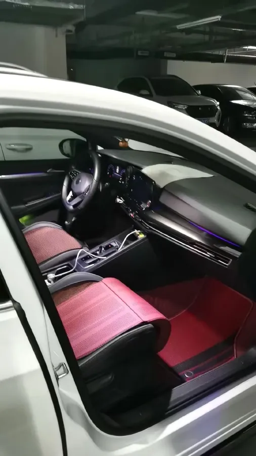 2023 Volkswagen Golf 1.4T 150HP L4 7DCT,autocango,china used car exporter,china ev exporter,chinese used car exporter,chinese used ev exporter