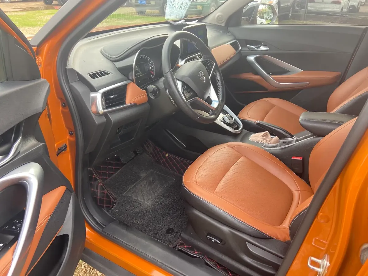 2018 KaiYi E3 1.6L 110HP L4 5MT,autocango,china used car exporter,china ev exporter,chinese used car exporter,chinese used ev exporter