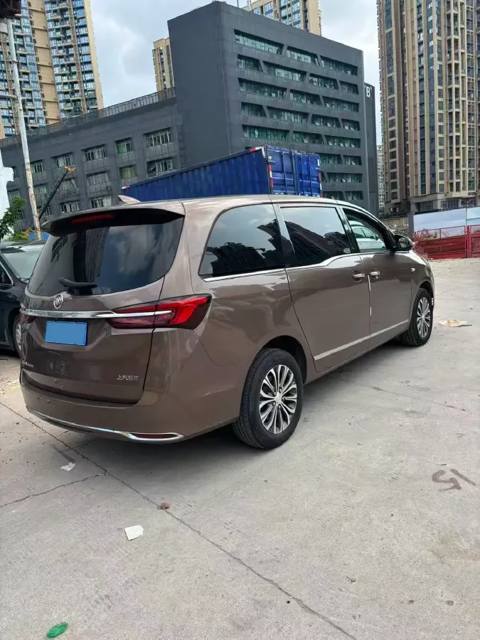 2021 Buick GL8 2.0T 237HP L4 9AT,autocango,china used car exporter,china ev exporter,chinese used car exporter,chinese used ev exporter