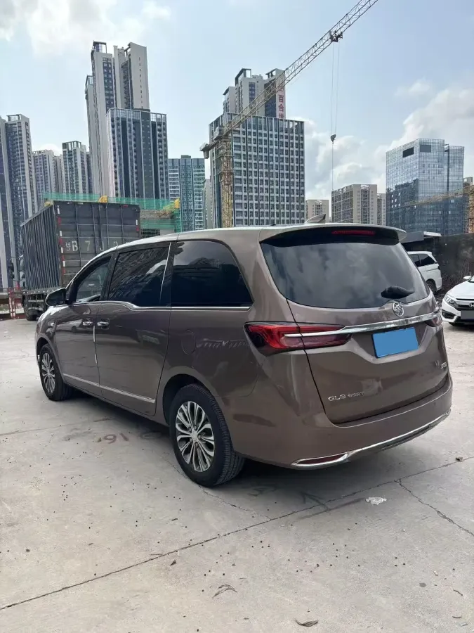 2021 Buick GL8 2.0T 237HP L4 9AT,autocango,china used car exporter,china ev exporter,chinese used car exporter,chinese used ev exporter