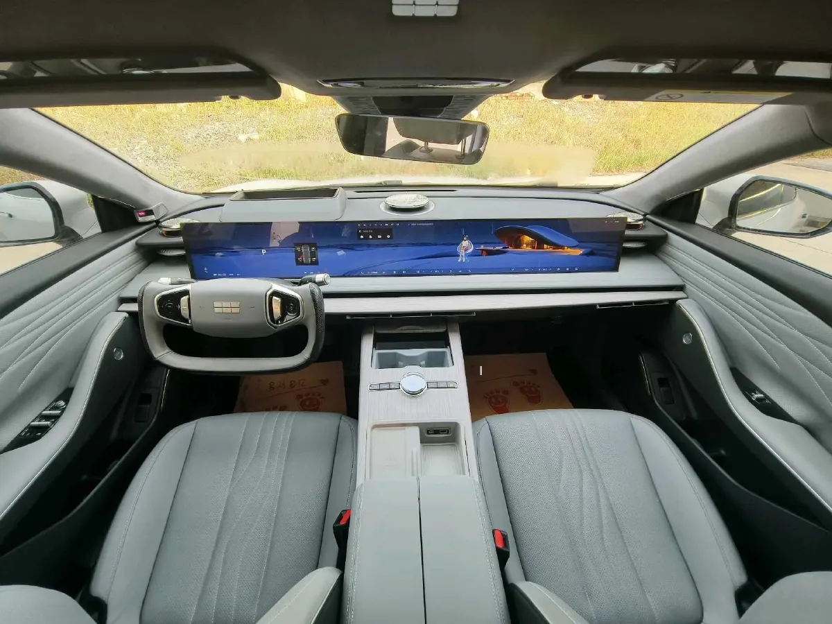 2024 Geely Galaxy E8 BEV 76KWH,autocango,china used car exporter,china ev exporter,chinese used car exporter,chinese used ev exporter