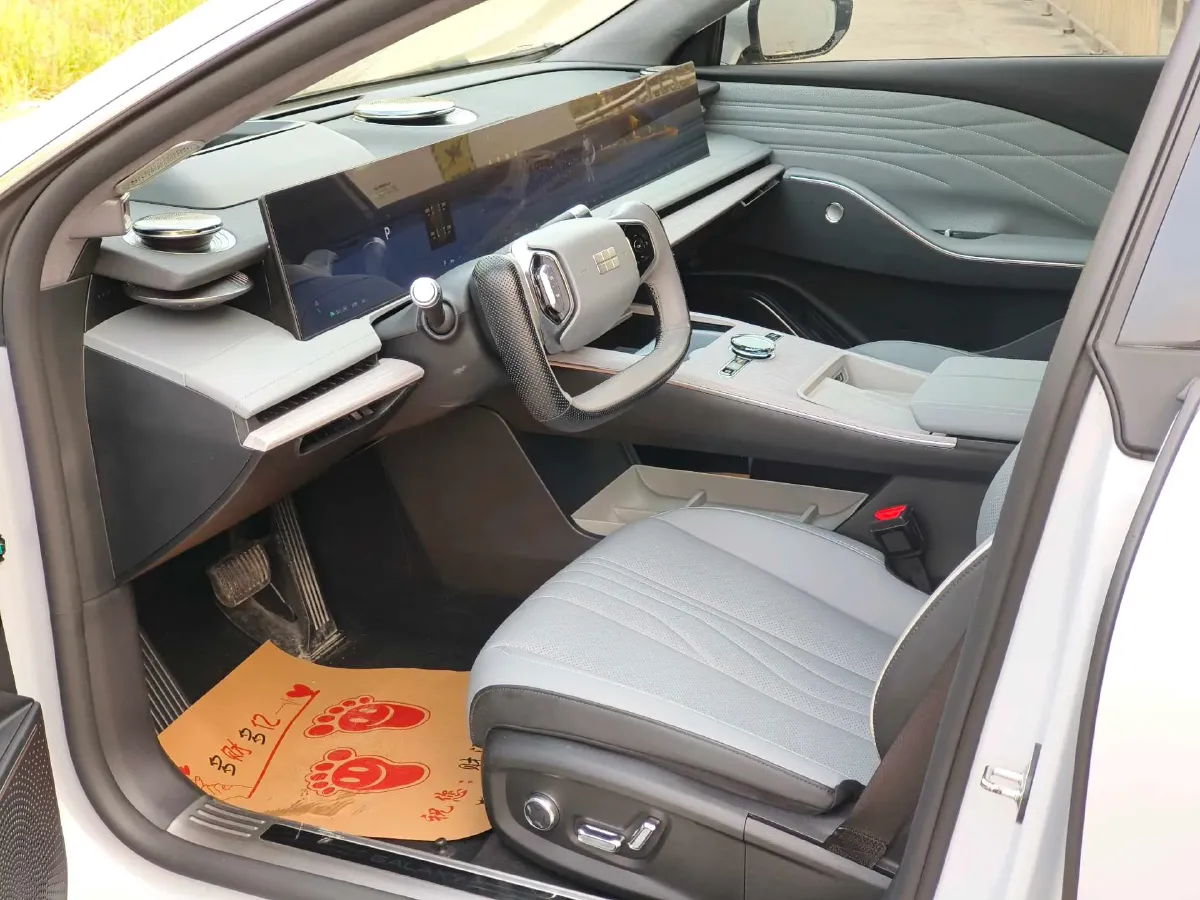 2024 Geely Galaxy E8 BEV 76KWH,autocango,china used car exporter,china ev exporter,chinese used car exporter,chinese used ev exporter