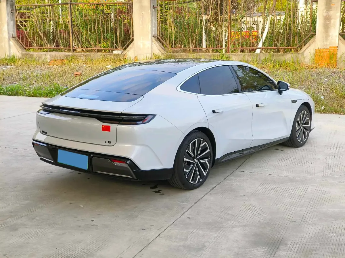 2024 Geely Galaxy E8 BEV 76KWH,autocango,china used car exporter,china ev exporter,chinese used car exporter,chinese used ev exporter