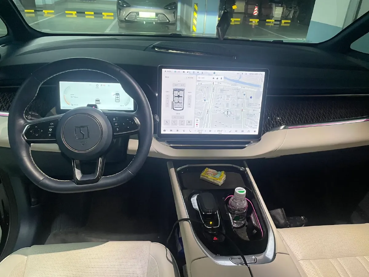 2022 Zeekr 009 BEV 116KWH,autocango,china used car exporter,china ev exporter,chinese used car exporter,chinese used ev exporter