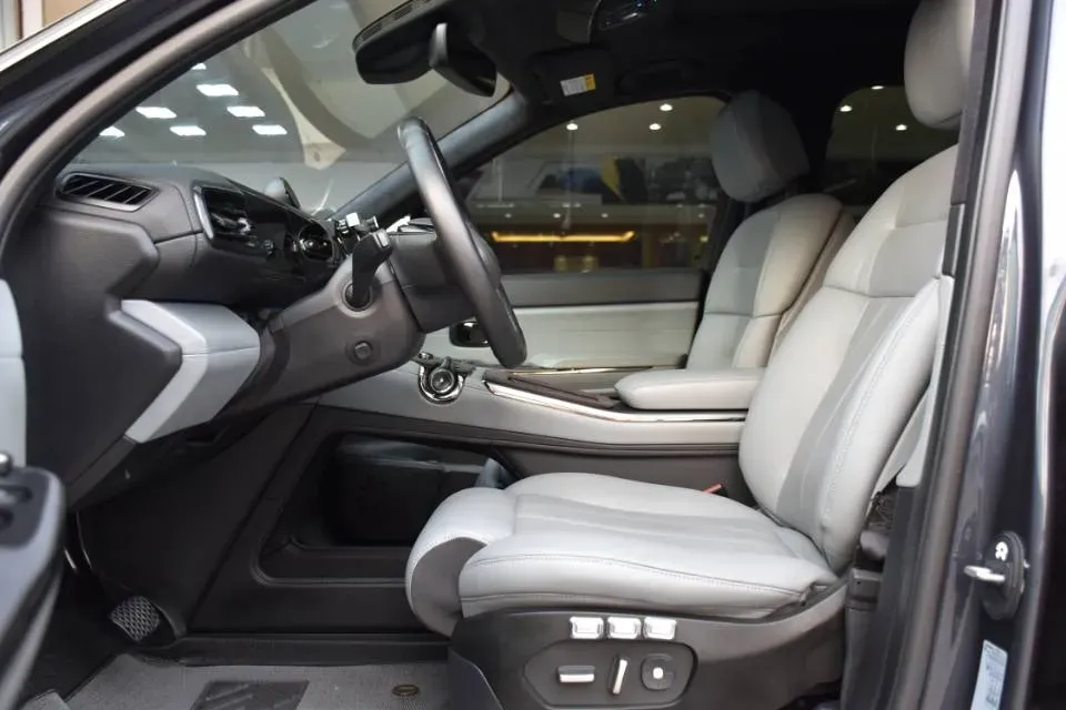 2020 NIO ES8 BEV 100KWH,autocango,china used car exporter,china ev exporter,chinese used car exporter,chinese used ev exporter