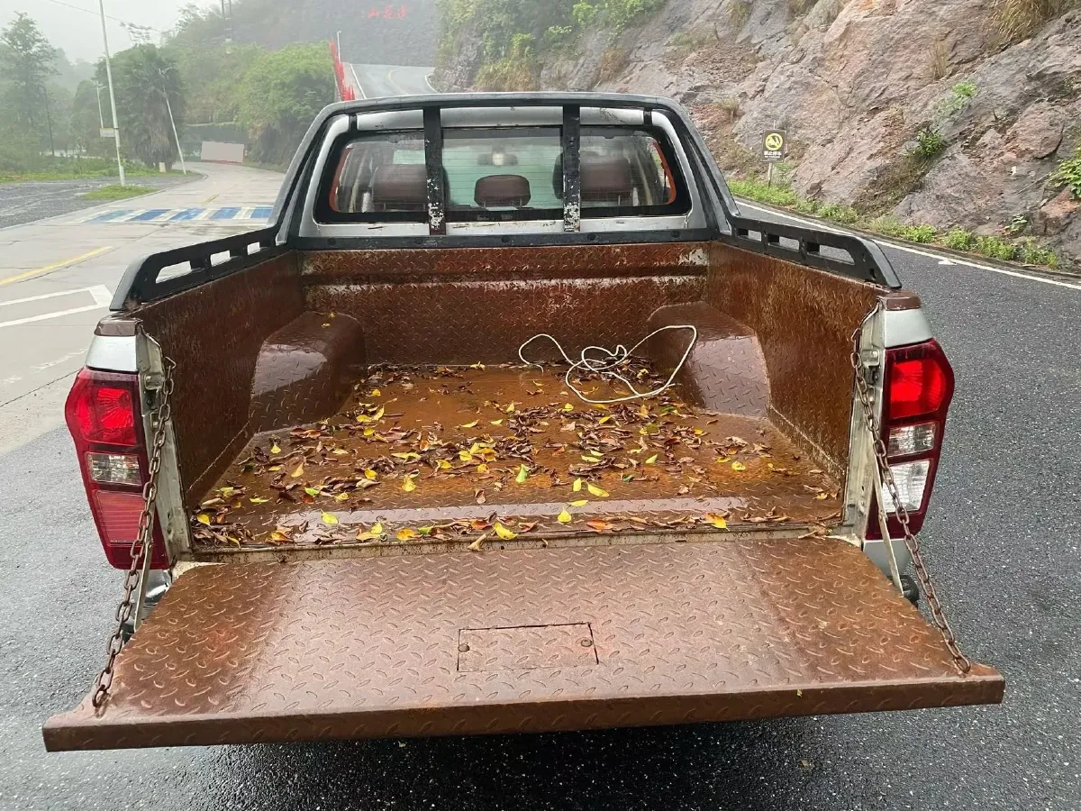 2019 Isuzu LingTuo 2.5T 150HP L4 6MT,autocango,china used car exporter,china ev exporter,chinese used car exporter,chinese used ev exporter