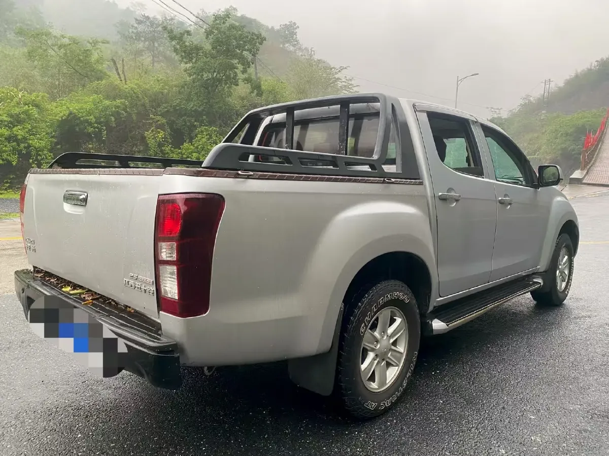 2019 Isuzu LingTuo 2.5T 150HP L4 6MT,autocango,china used car exporter,china ev exporter,chinese used car exporter,chinese used ev exporter