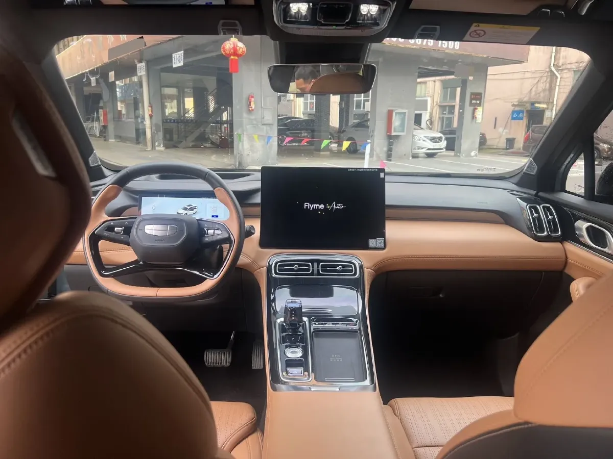 2025 Geely StarRay 1.5T 181HP L4 7DCT,autocango,china used car exporter,china ev exporter,chinese used car exporter,chinese used ev exporter