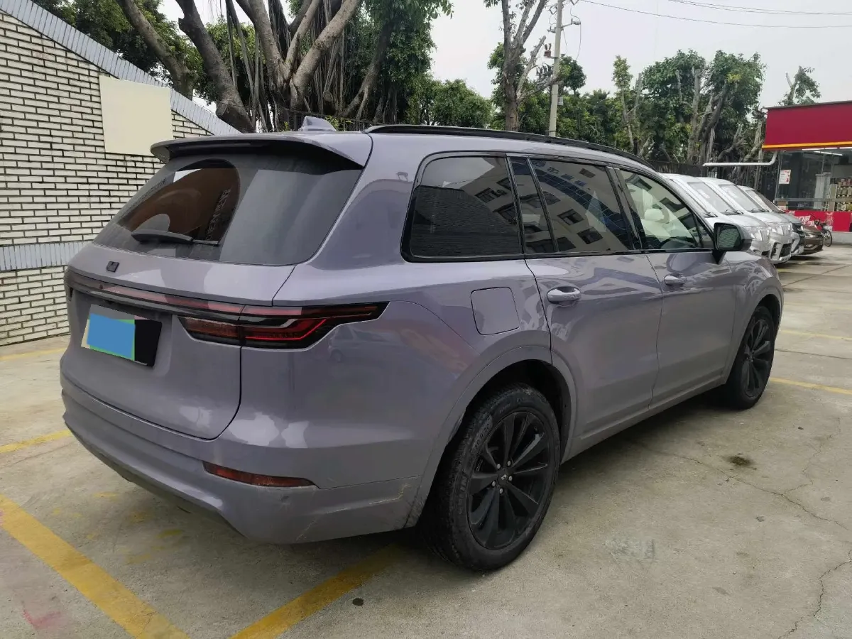 2020 Li ONE Range Extended 131HP REEV 40.5KWH,autocango,china used car exporter,china ev exporter,chinese used car exporter,chinese used ev exporter