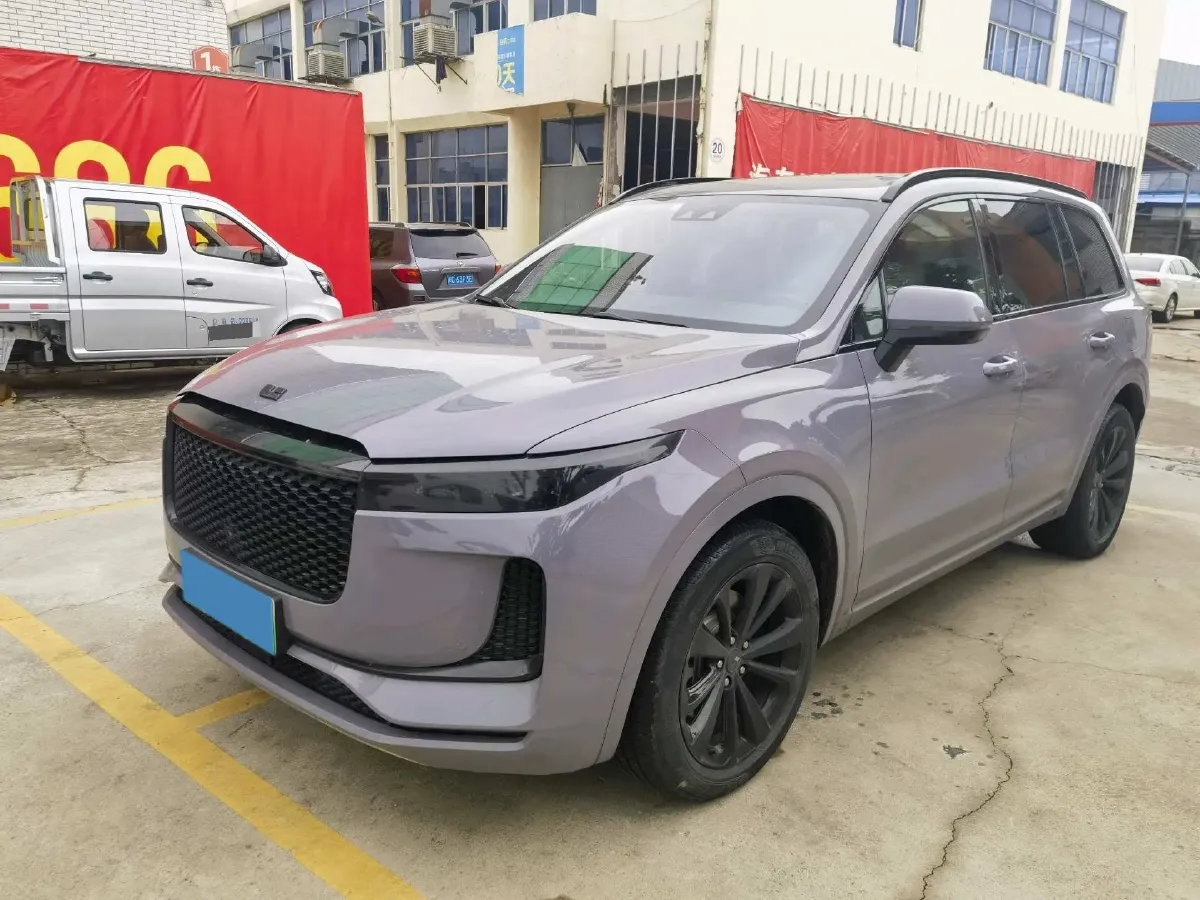 2020 Li ONE Range Extended 131HP REEV 40.5KWH,autocango,china used car exporter,china ev exporter,chinese used car exporter,chinese used ev exporter