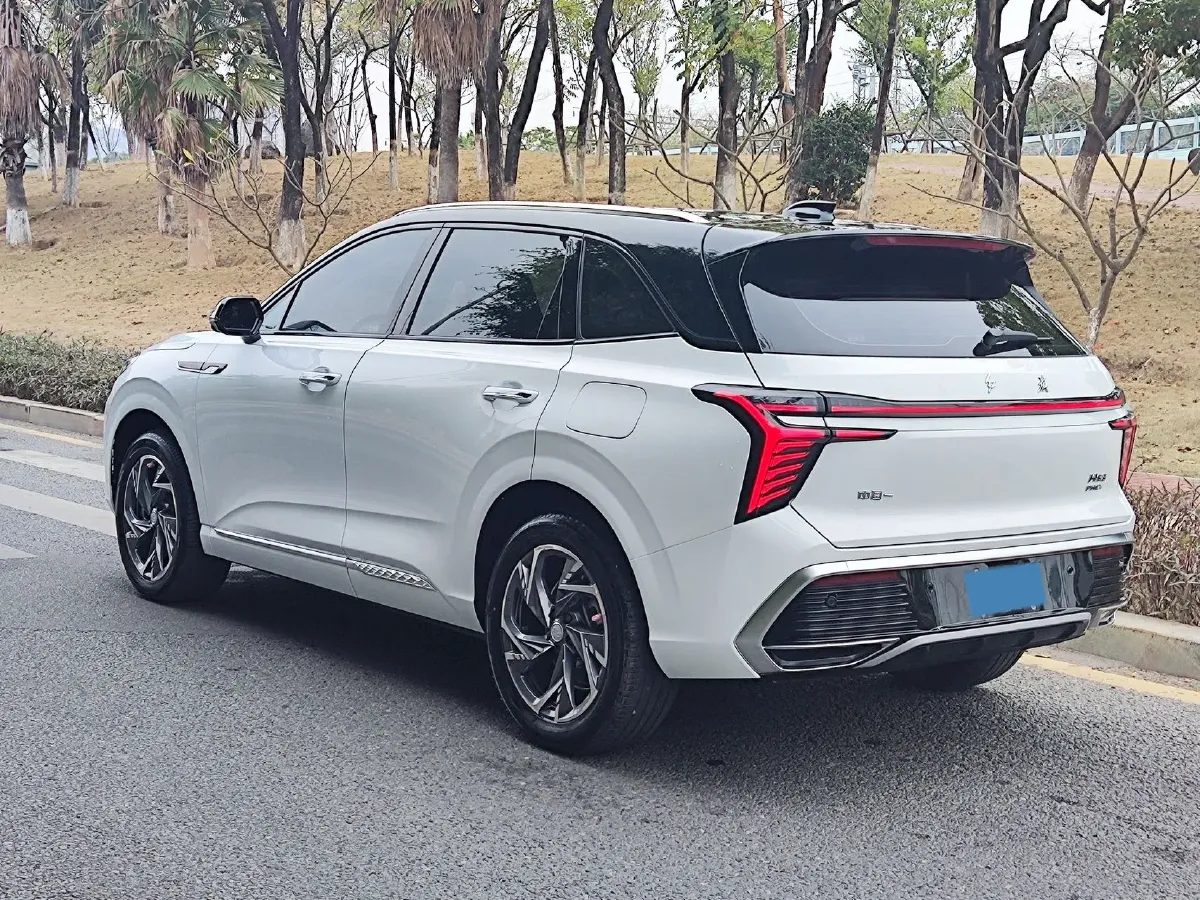 2024 HongQi HS3 1.5T 169HP L4 1DHT PHEV 18.4KWH,autocango,china used car exporter,china ev exporter,chinese used car exporter,chinese used ev exporter