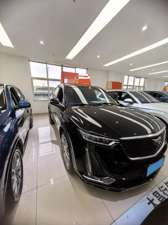 2022 Cadillac XT6 2.0T 237HP L4 9AT,autocango,china used car exporter,china ev exporter,chinese used car exporter,chinese used ev exporter