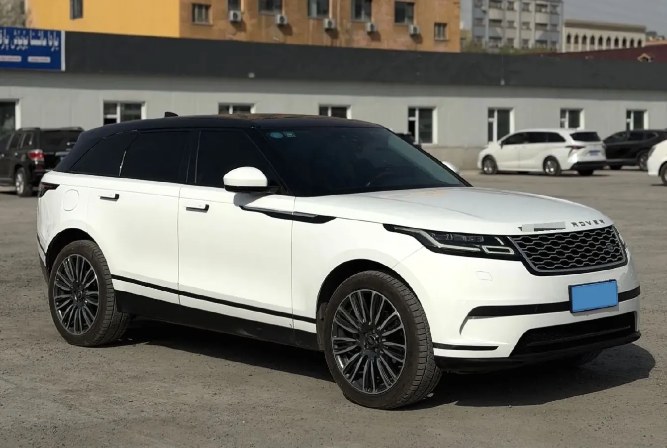 2018 Land Rover Range Rover Velar 2.0T 250HP L4 8AT,autocango,china used car exporter,china ev exporter,chinese used car exporter,chinese used ev exporter