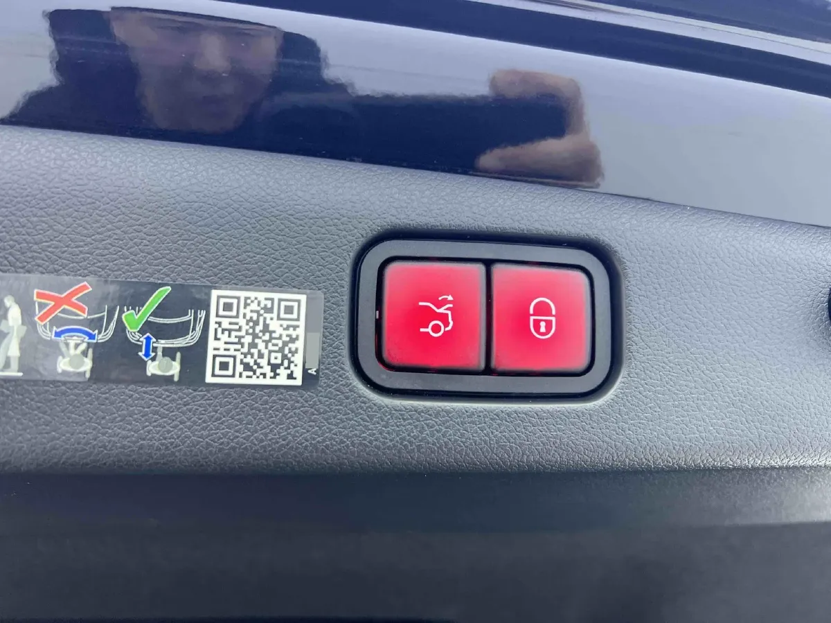 2025 MI YU7 BEV,autocango,china used car exporter,china ev exporter,chinese used car exporter,chinese used ev exporter