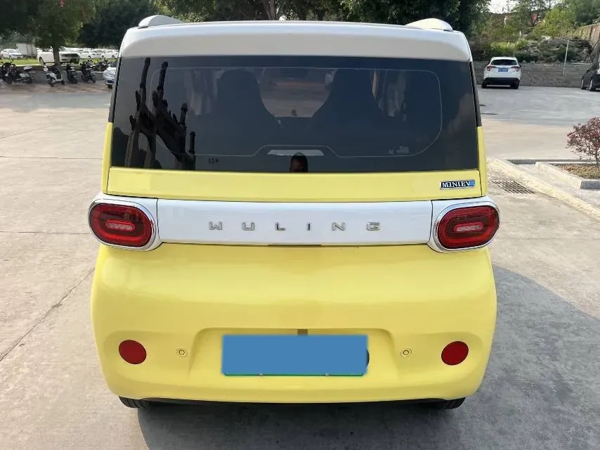 2024 WuLing HongGuang MINI EV BEV 17.3KWH,autocango,china used car exporter,china ev exporter,chinese used car exporter,chinese used ev exporter
