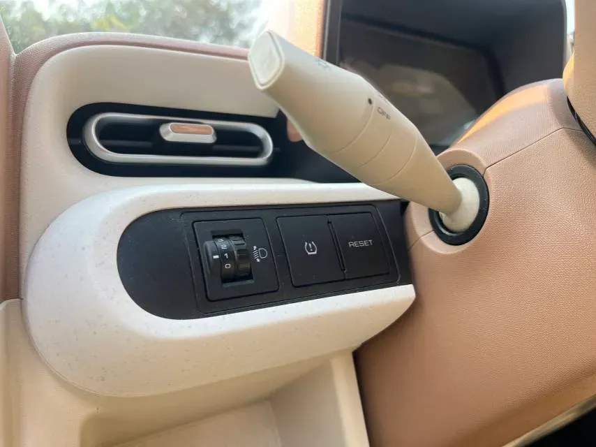 2024 WuLing HongGuang MINI EV BEV 17.3KWH,autocango,china used car exporter,china ev exporter,chinese used car exporter,chinese used ev exporter