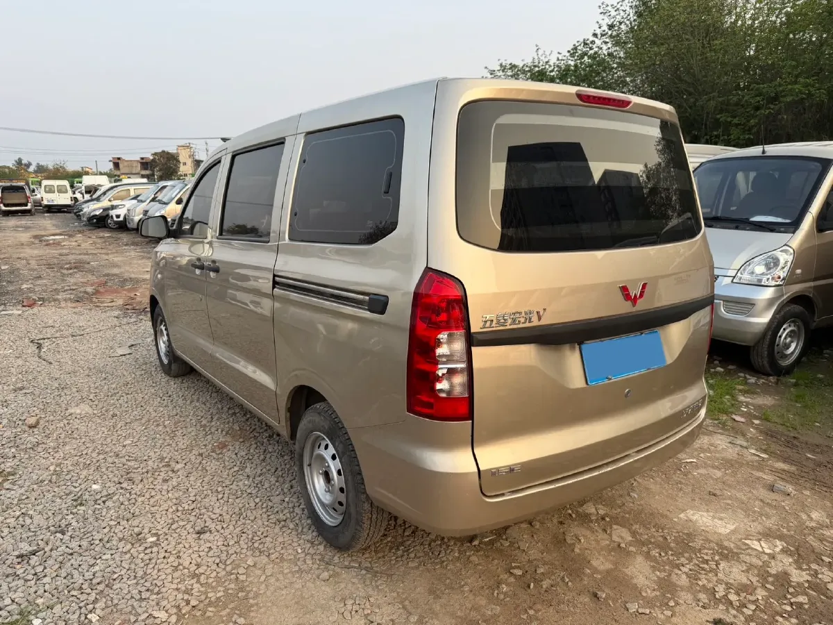 2022 JinBei Little Sea Lion X30 1.5L 102HP L4 5MT,autocango,china used car exporter,china ev exporter,chinese used car exporter,chinese used ev exporter
