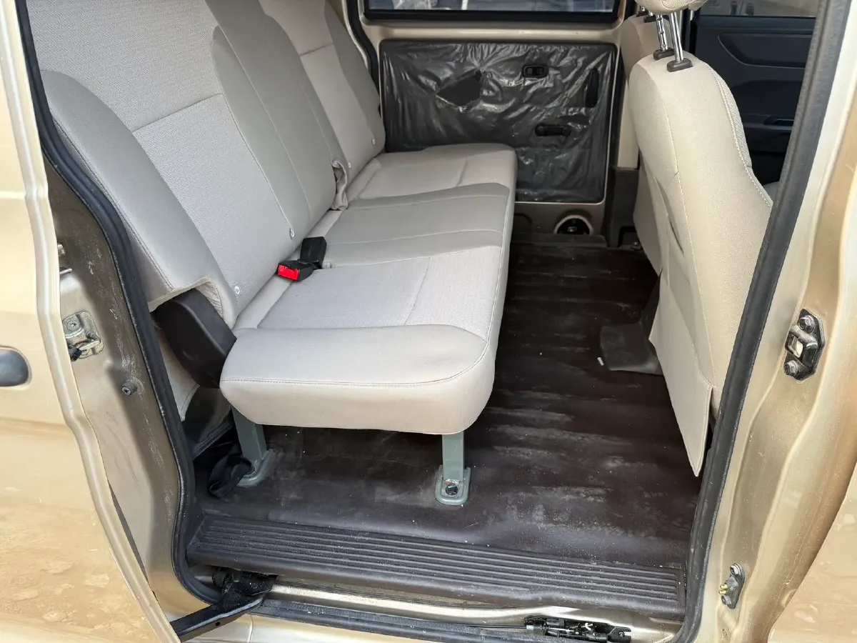 2022 JinBei Little Sea Lion X30 1.5L 102HP L4 5MT,autocango,china used car exporter,china ev exporter,chinese used car exporter,chinese used ev exporter