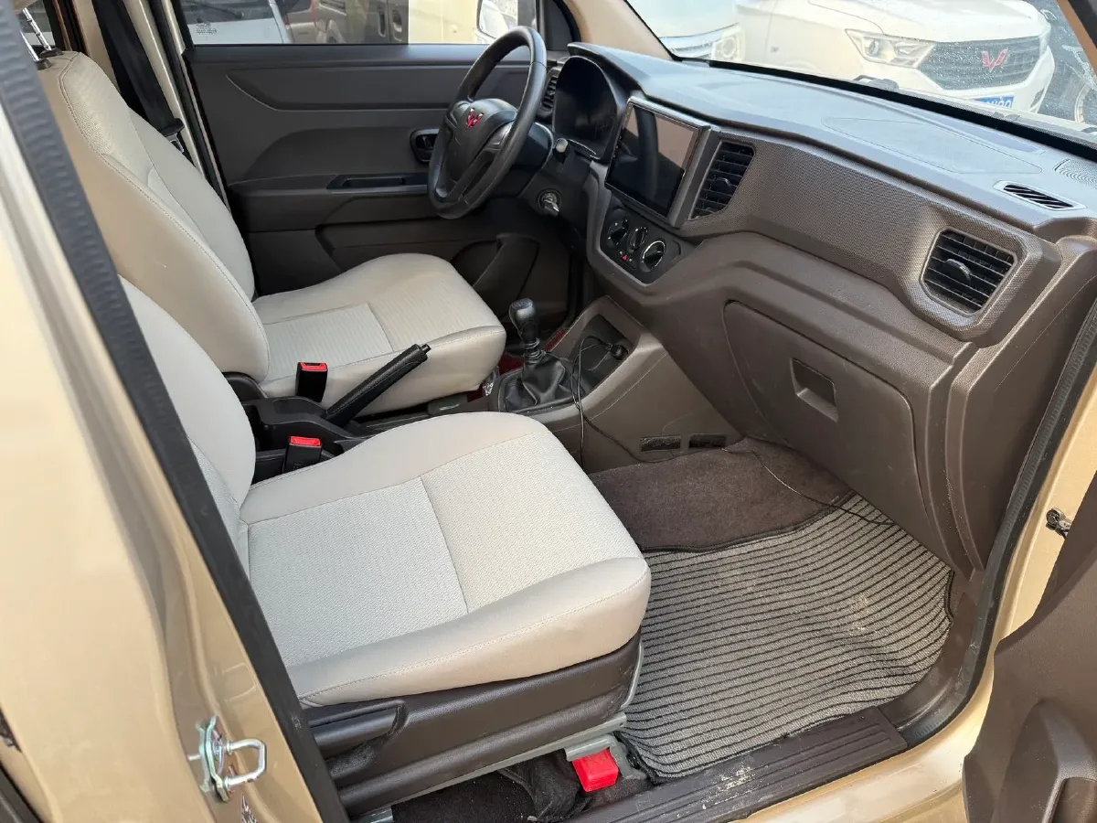 2022 JinBei Little Sea Lion X30 1.5L 102HP L4 5MT,autocango,china used car exporter,china ev exporter,chinese used car exporter,chinese used ev exporter