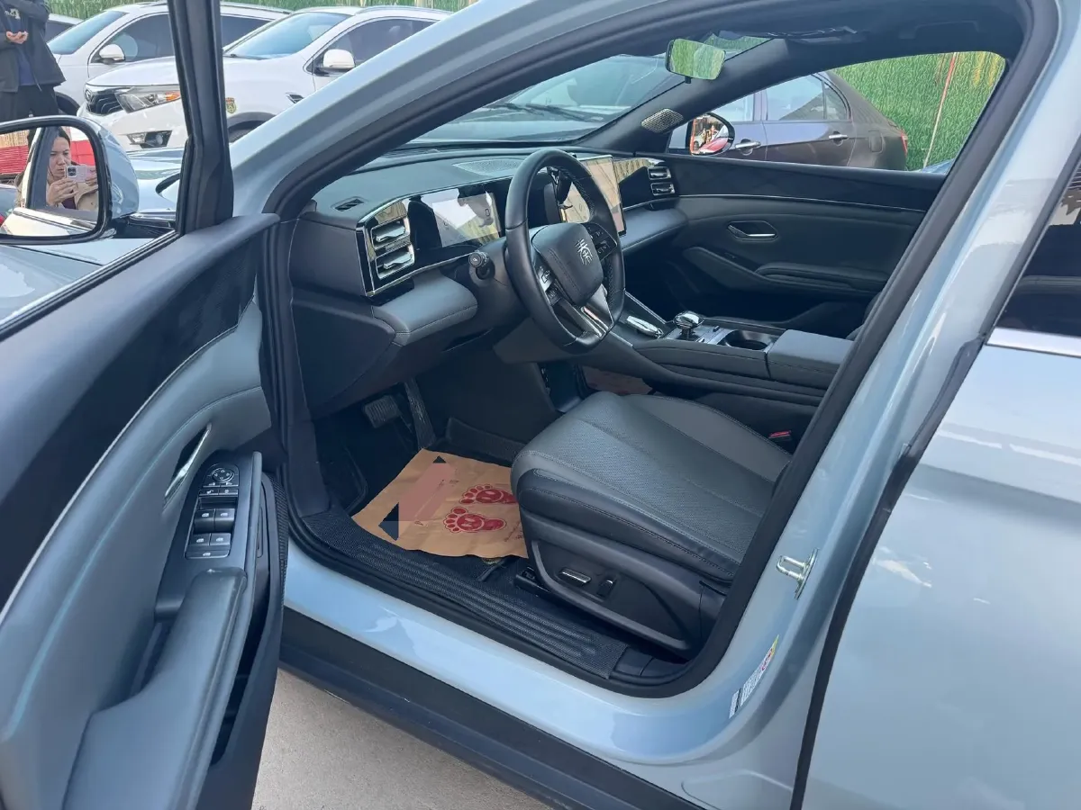 2024 BYD QinL 1.5L 101HP L4 E-CVT PHEV 10.08KWH,autocango,china used car exporter,china ev exporter,chinese used car exporter,chinese used ev exporter