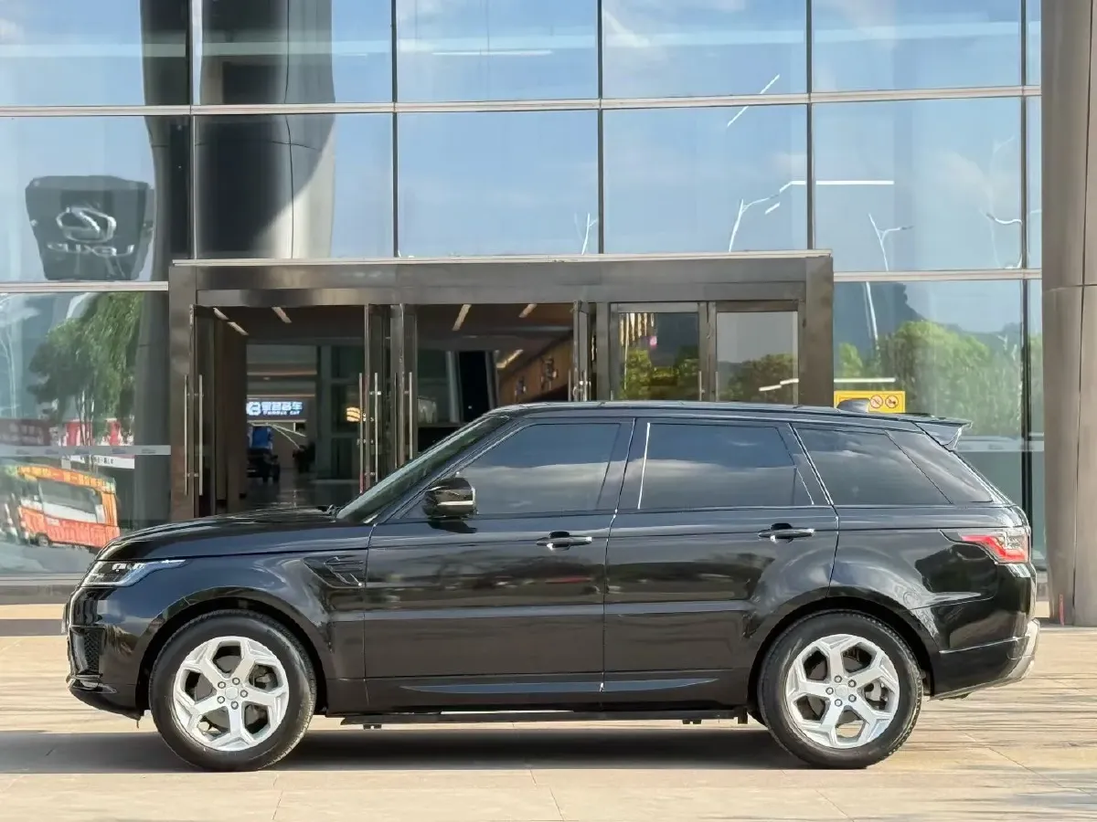 2018 Land Rover Range Rover Sport 2.0T 300HP L4 8AT PHEV 13.1KWH,autocango,china used car exporter,china ev exporter,chinese used car exporter,chinese used ev exporter