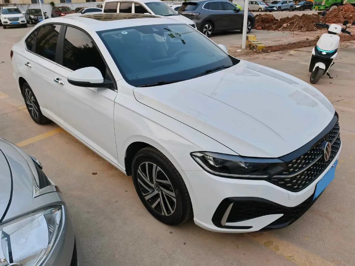 2024 Volkswagen Lavida 1.5L 110HP L4 6AT,autocango,china used car exporter,china ev exporter,chinese used car exporter,chinese used ev exporter