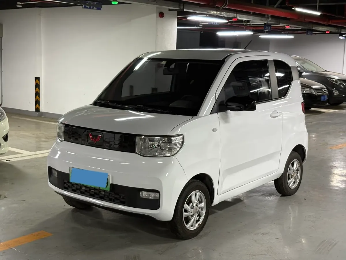 2020 WuLing HongGuang MINI EV BEV 9KWH,autocango,china used car exporter,china ev exporter,chinese used car exporter,chinese used ev exporter
