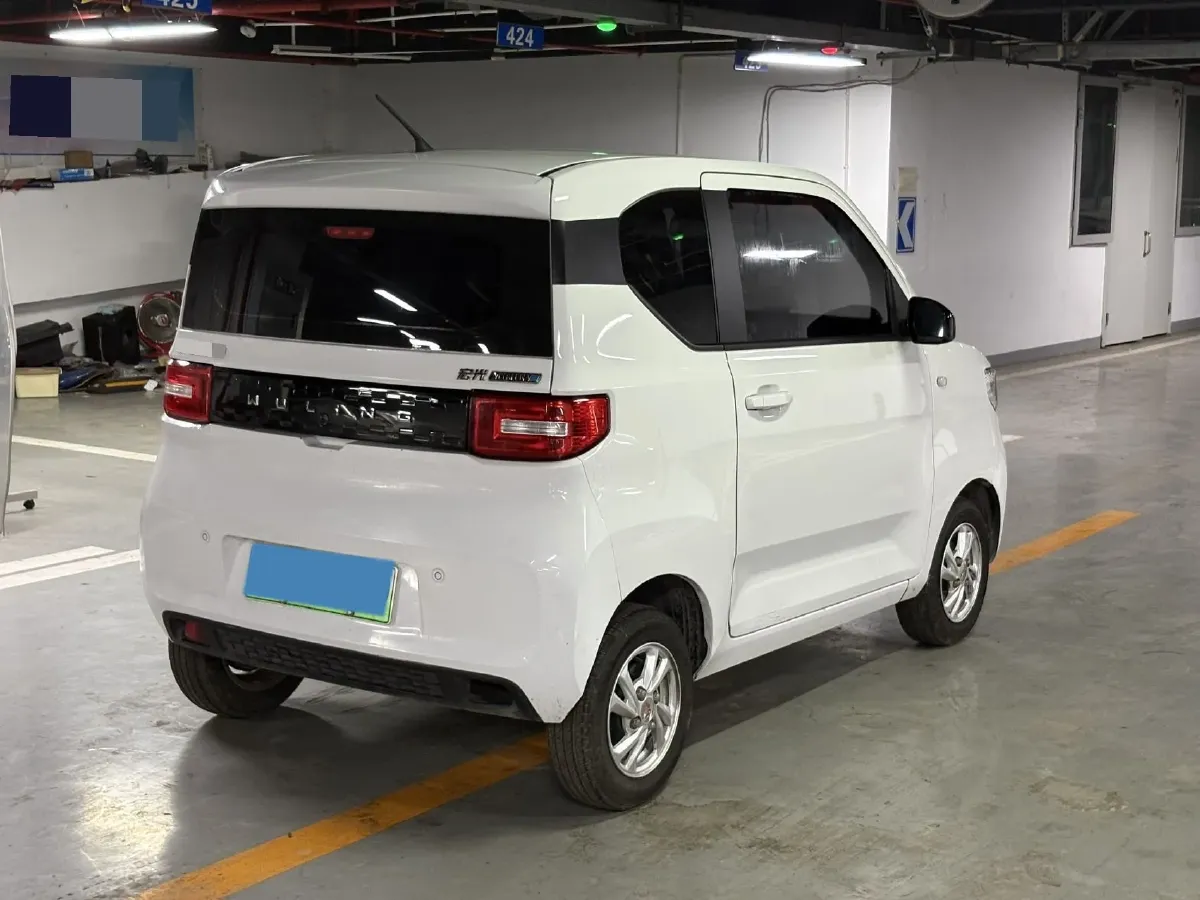 2020 WuLing HongGuang MINI EV BEV 9KWH,autocango,china used car exporter,china ev exporter,chinese used car exporter,chinese used ev exporter