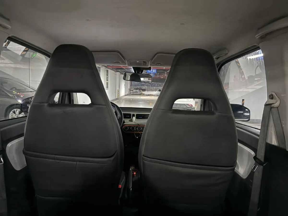 2020 WuLing HongGuang MINI EV BEV 9KWH,autocango,china used car exporter,china ev exporter,chinese used car exporter,chinese used ev exporter