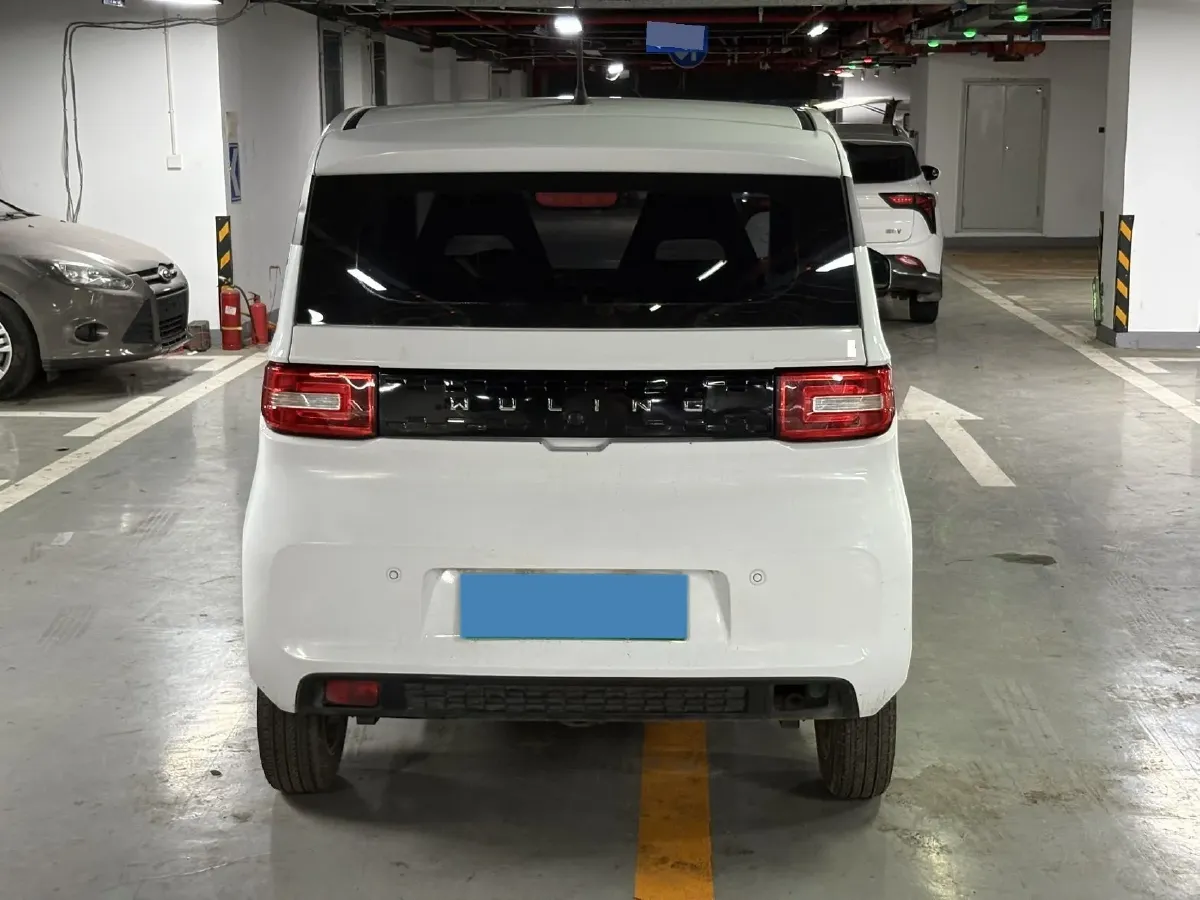2020 WuLing HongGuang MINI EV BEV 9KWH,autocango,china used car exporter,china ev exporter,chinese used car exporter,chinese used ev exporter