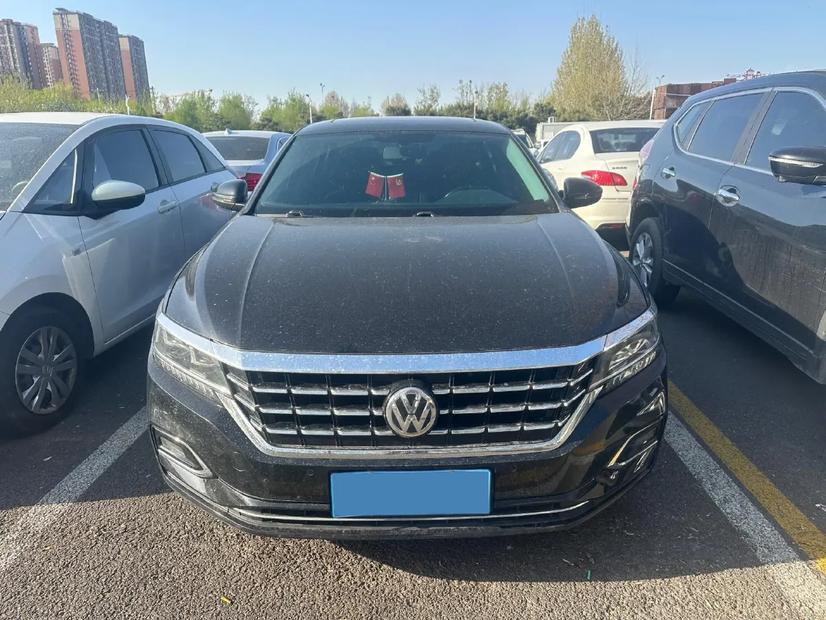 2019 Volkswagen Passat 2.0T 186HP L4 7DCT,autocango,china used car exporter,china ev exporter,chinese used car exporter,chinese used ev exporter