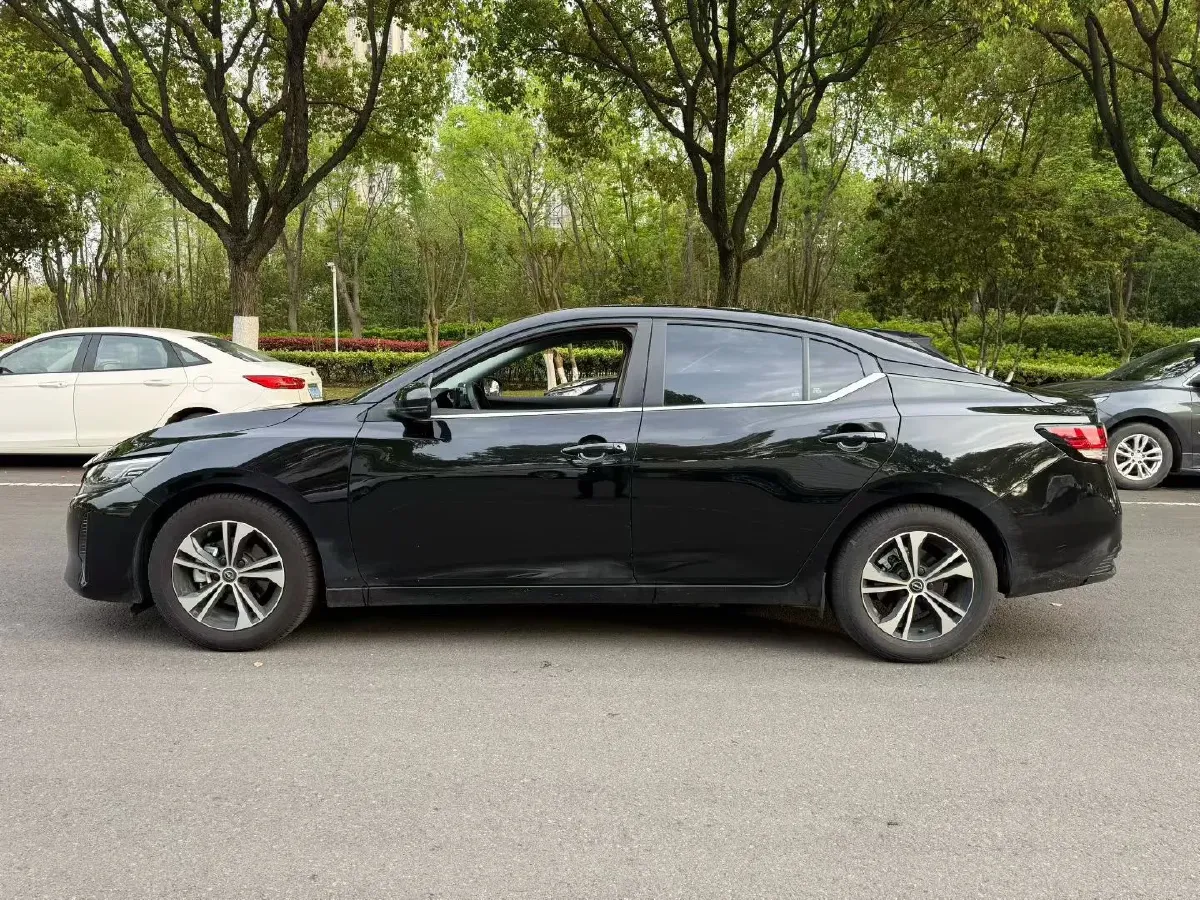 2023 Nissan Sylphy 1.6L 135HP L4 CVT,autocango,china used car exporter,china ev exporter,chinese used car exporter,chinese used ev exporter