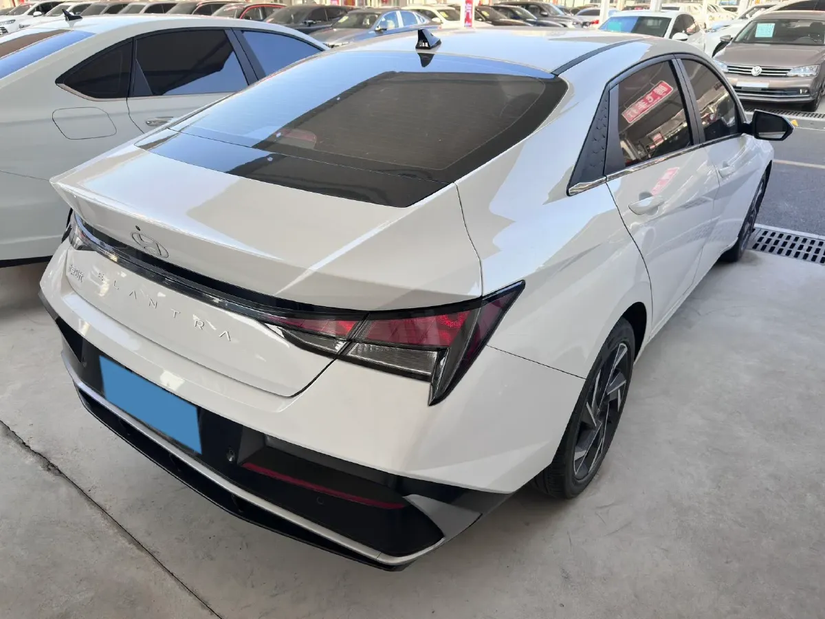 2023 Hyundai Elantra 1.5L 115HP L4 CVT,autocango,china used car exporter,china ev exporter,chinese used car exporter,chinese used ev exporter