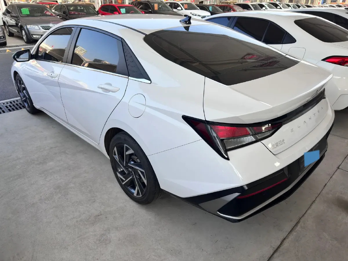 2023 Hyundai Elantra 1.5L 115HP L4 CVT,autocango,china used car exporter,china ev exporter,chinese used car exporter,chinese used ev exporter