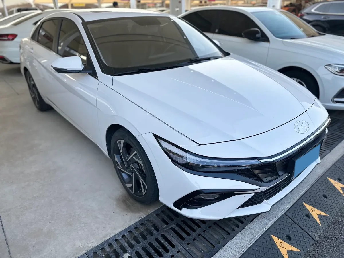 2023 Hyundai Elantra 1.5L 115HP L4 CVT,autocango,china used car exporter,china ev exporter,chinese used car exporter,chinese used ev exporter