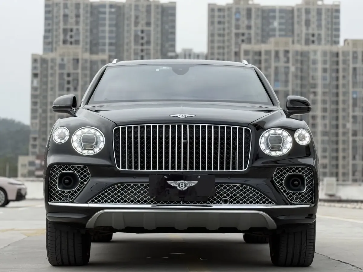 2024 Bentley Bentayga 4.0T 550HP V8 8AT,autocango,china used car exporter,china ev exporter,chinese used car exporter,chinese used ev exporter