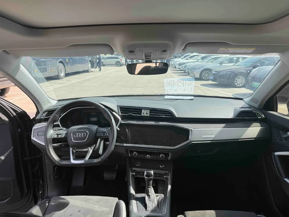 2022 Audi Q3 1.4T 150HP L4 7DCT,autocango,china used car exporter,china ev exporter,chinese used car exporter,chinese used ev exporter