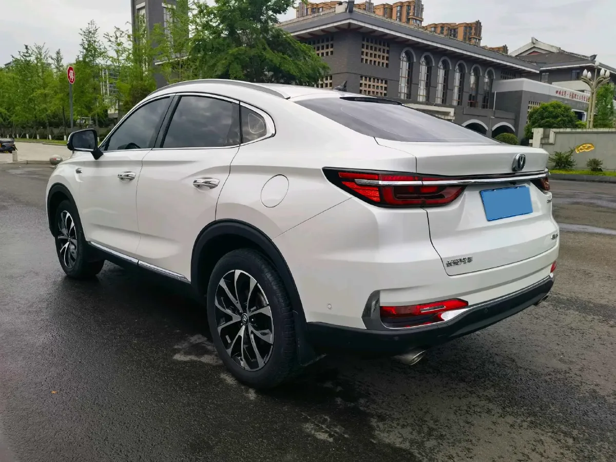 2019 ChangAn CS85 Coupe 1.5T 178HP L4 7DCT,autocango,china used car exporter,china ev exporter,chinese used car exporter,chinese used ev exporter