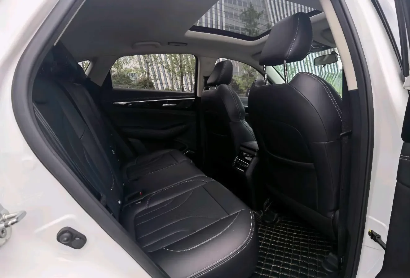 2019 ChangAn CS85 Coupe 1.5T 178HP L4 7DCT,autocango,china used car exporter,china ev exporter,chinese used car exporter,chinese used ev exporter