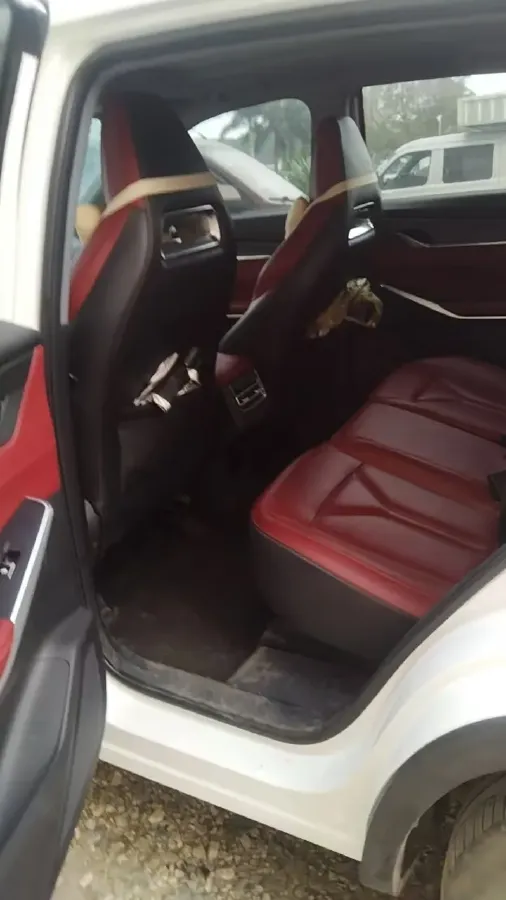 2022 ChangAn CS75 Plus 1.5T 178HP L4 6AT,autocango,china used car exporter,china ev exporter,chinese used car exporter,chinese used ev exporter