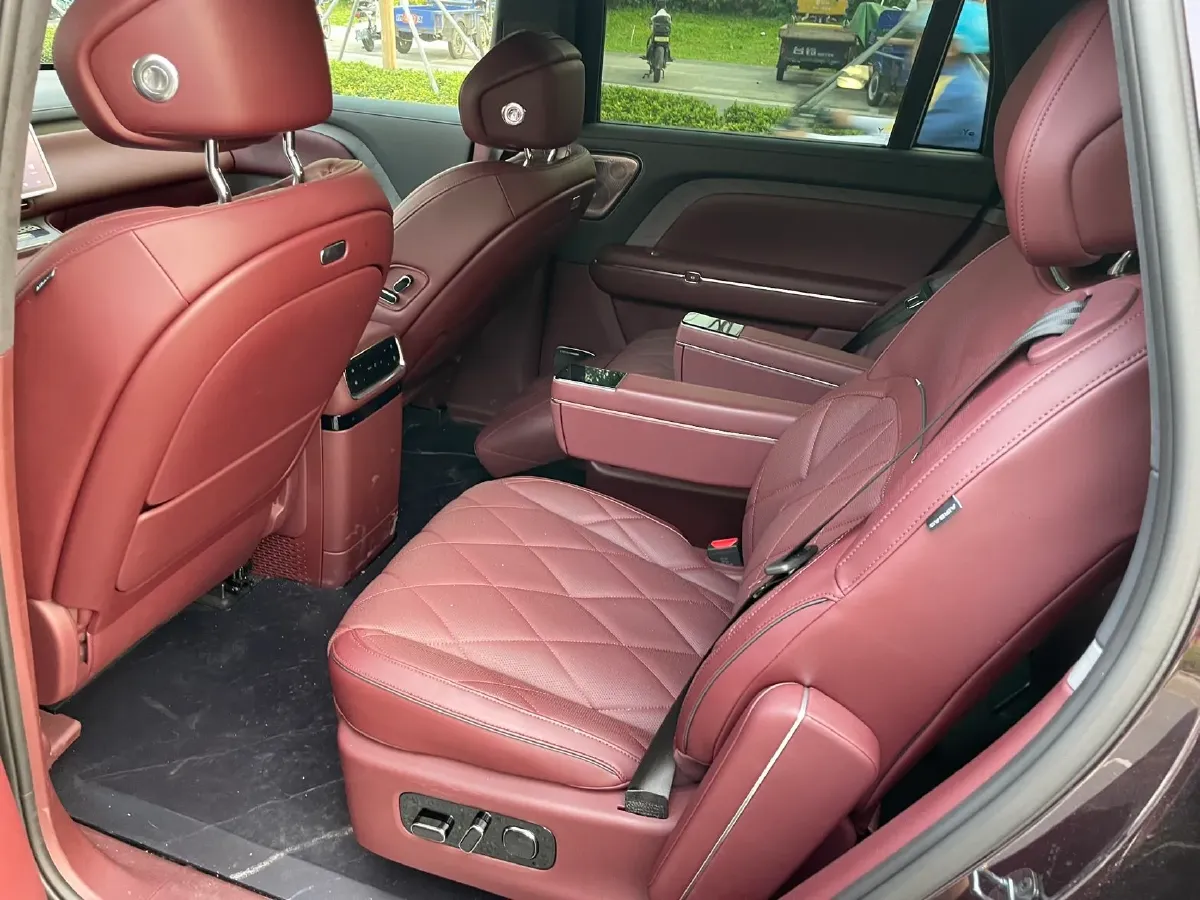 2026 Voyah 9L 1.5T 150HP L4 PHEV,autocango,china used car exporter,china ev exporter,chinese used car exporter,chinese used ev exporter