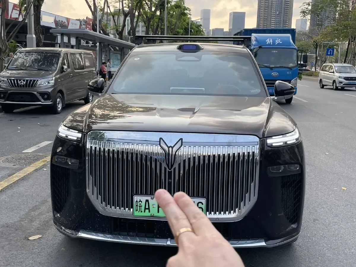 2026 Voyah 9L 1.5T 150HP L4 PHEV,autocango,china used car exporter,china ev exporter,chinese used car exporter,chinese used ev exporter