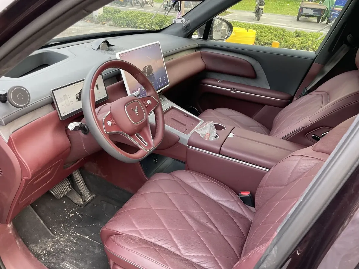 2026 Voyah 9L 1.5T 150HP L4 PHEV,autocango,china used car exporter,china ev exporter,chinese used car exporter,chinese used ev exporter