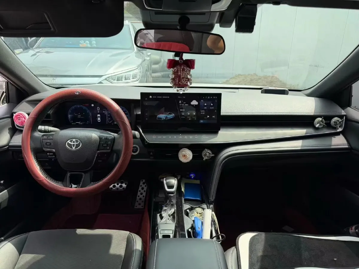 2024 Toyota Camry 2.0L 152HP L4 E-CVT Hybrid,autocango,china used car exporter,china ev exporter,chinese used car exporter,chinese used ev exporter