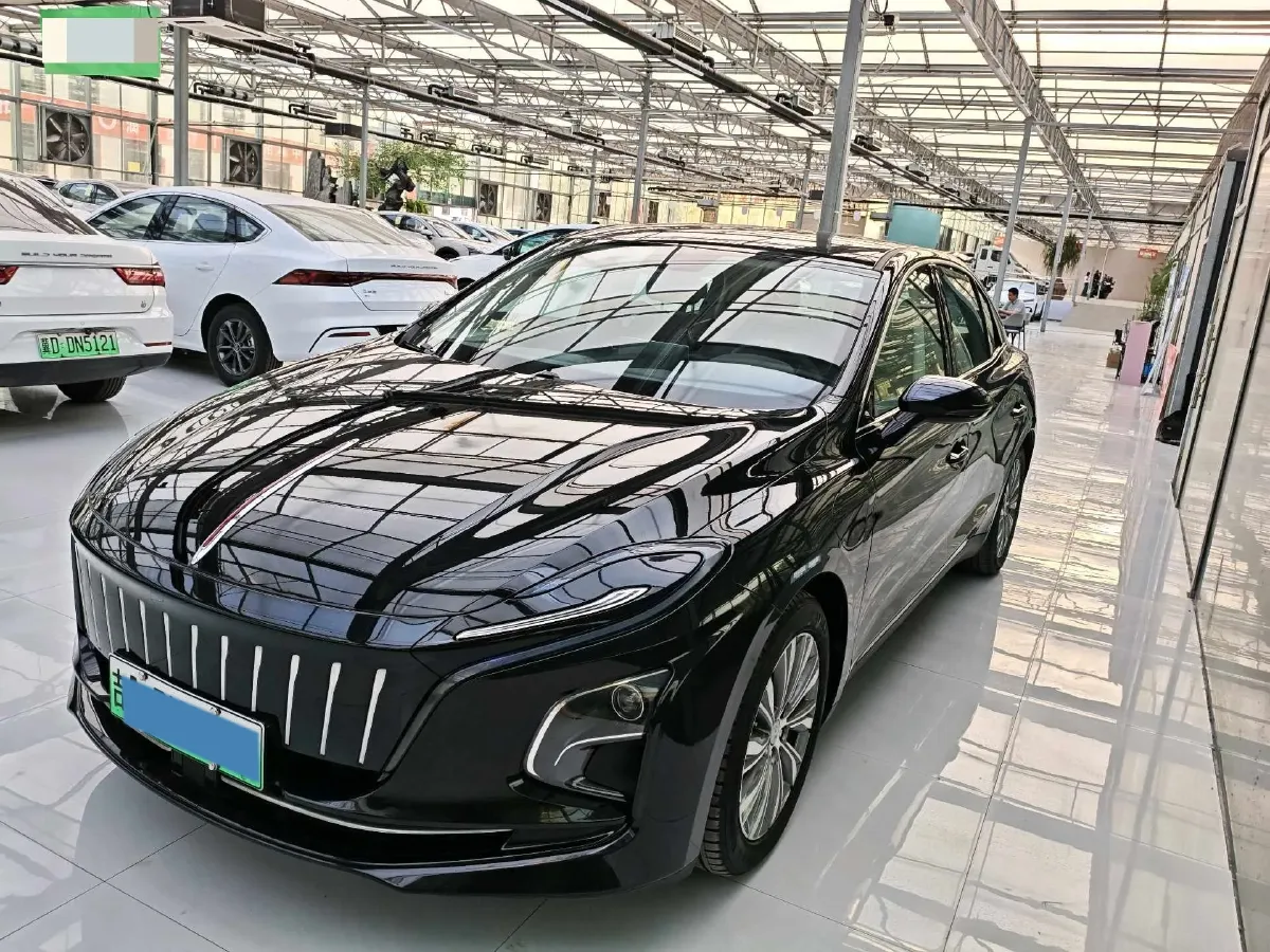 2024 HongQi E-QM5 BEV 72KWH,autocango,china used car exporter,china ev exporter,chinese used car exporter,chinese used ev exporter