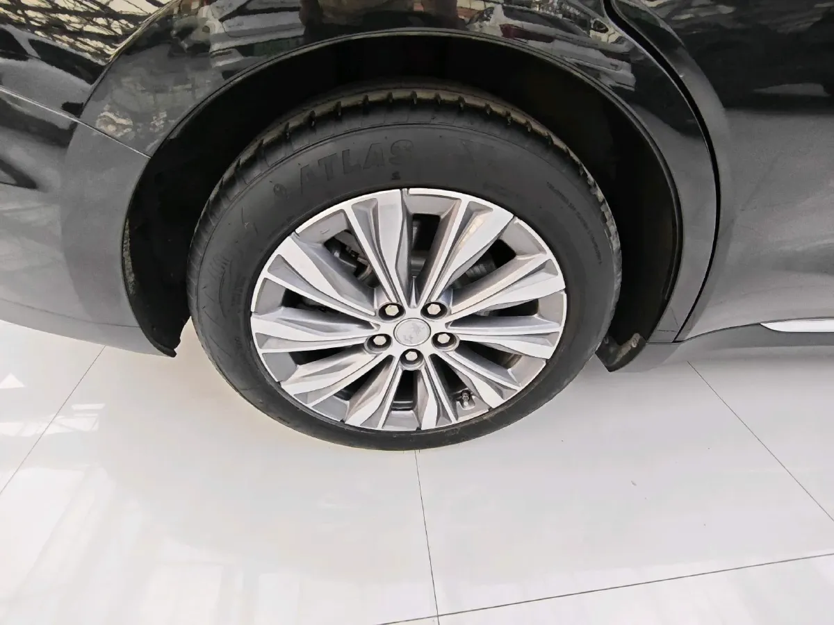 2024 HongQi E-QM5 BEV 72KWH,autocango,china used car exporter,china ev exporter,chinese used car exporter,chinese used ev exporter