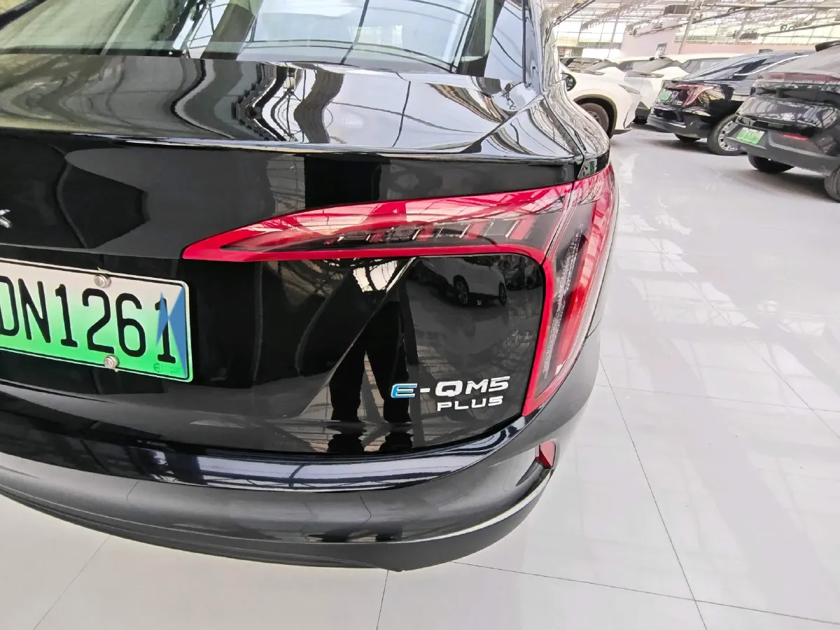 2024 HongQi E-QM5 BEV 72KWH,autocango,china used car exporter,china ev exporter,chinese used car exporter,chinese used ev exporter