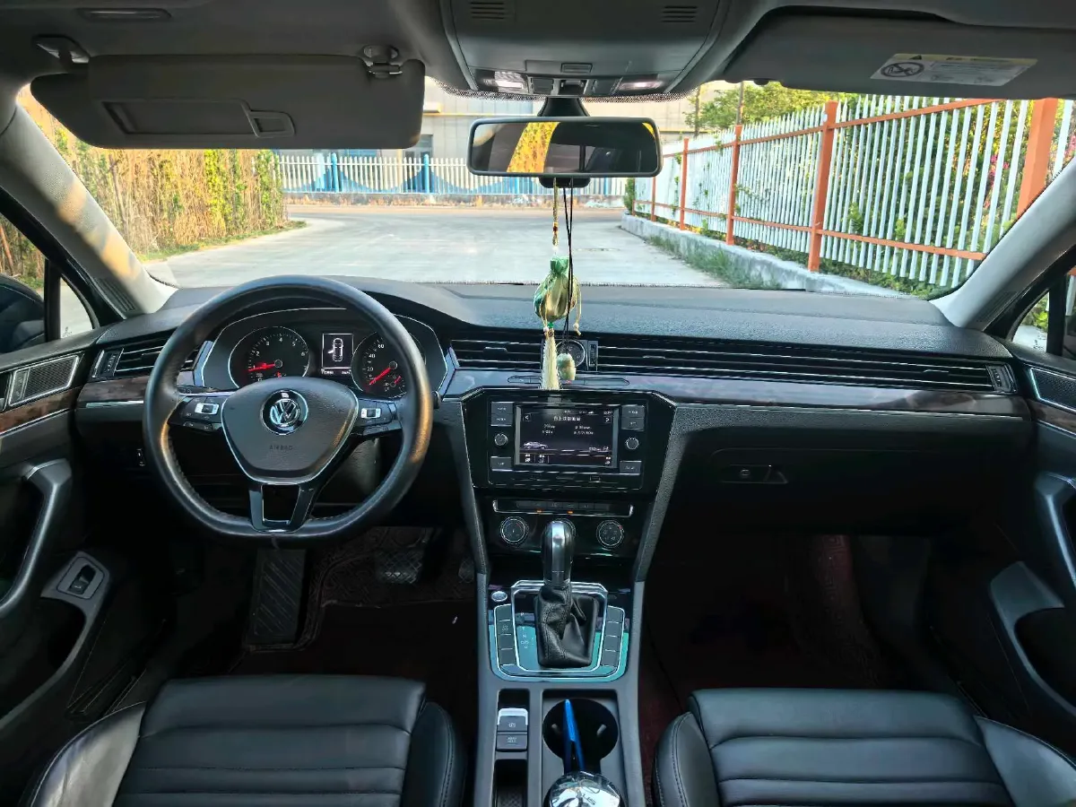 2019 Chevrolet Malibu XL 2.0T 241HP L4 9AT,autocango,china used car exporter,china ev exporter,chinese used car exporter,chinese used ev exporter