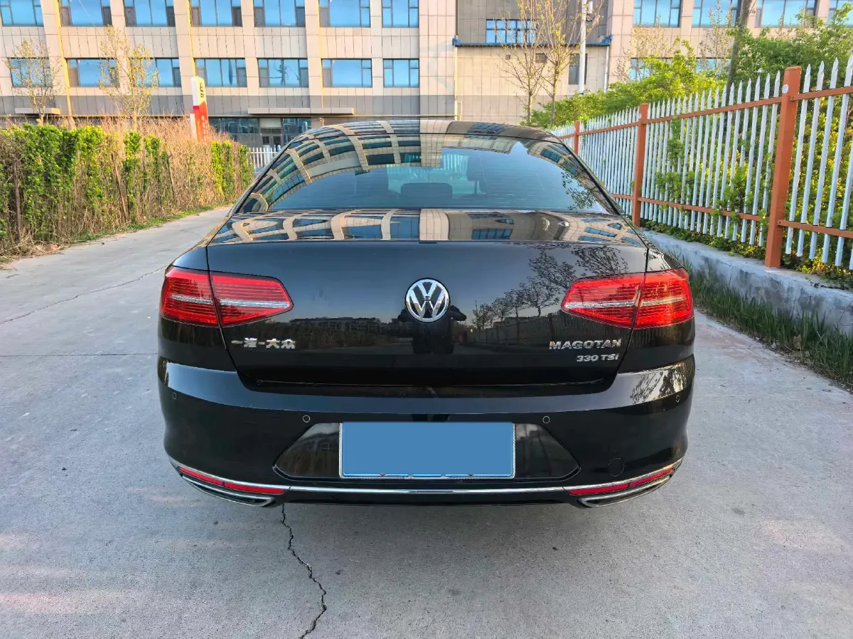 2019 Chevrolet Malibu XL 2.0T 241HP L4 9AT,autocango,china used car exporter,china ev exporter,chinese used car exporter,chinese used ev exporter